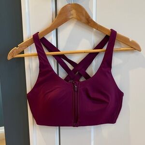 Lululemon Women's, Zip-front Cross-Back Sports Bra - Purple (36C?)